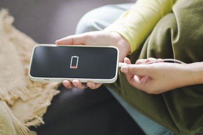 5 cheap phones with great battery life