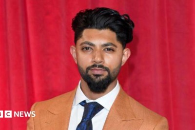 Ex-Coronation Street actor to receive 'substantial' libel damages from the Sun publisher