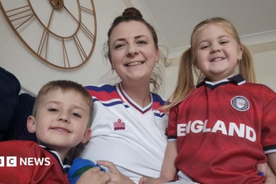 The schools starting late after 01:00 England kick-off to 'reduce pressure' on parents
