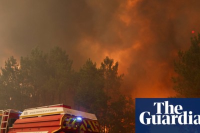 Thousands flee wildfires in France as temperatures reach extreme levels in southern Europe
